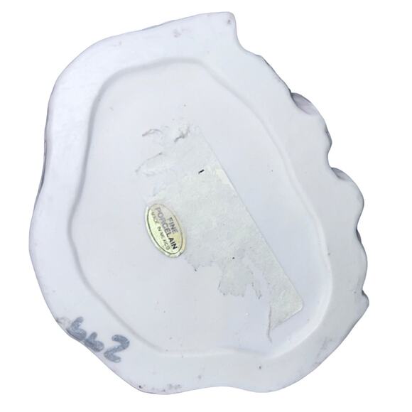 Baby Doll in Bonnet Vase Planter - White & Pink, Made in Mexico, 6” Vintage - Picture 6 of 7